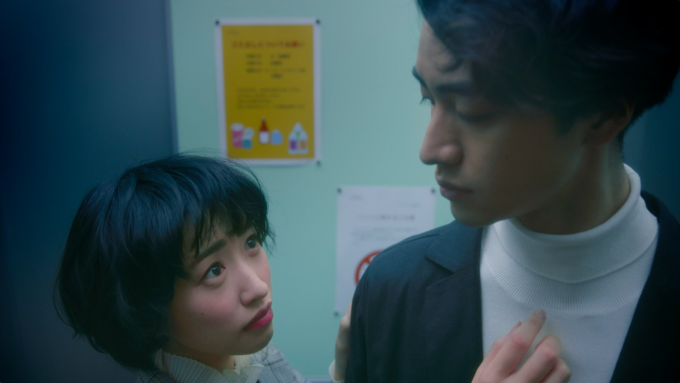 UHA味覚糖 SIXPACK 「キス」篇 Webムービー 15秒