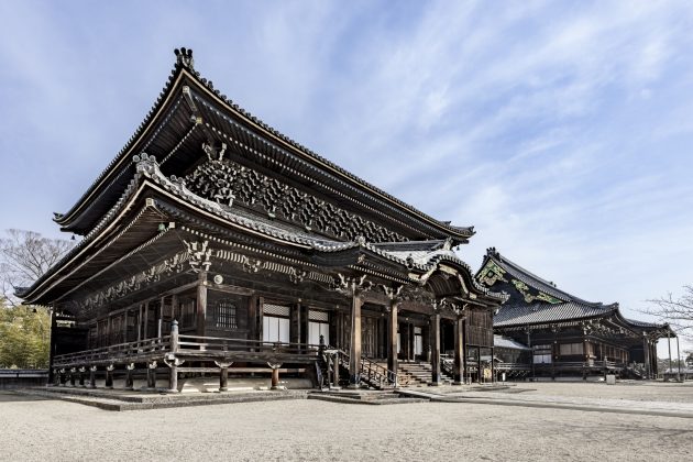 日本写真企画「専修寺」